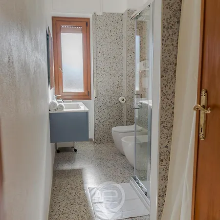 Marine Apartment *